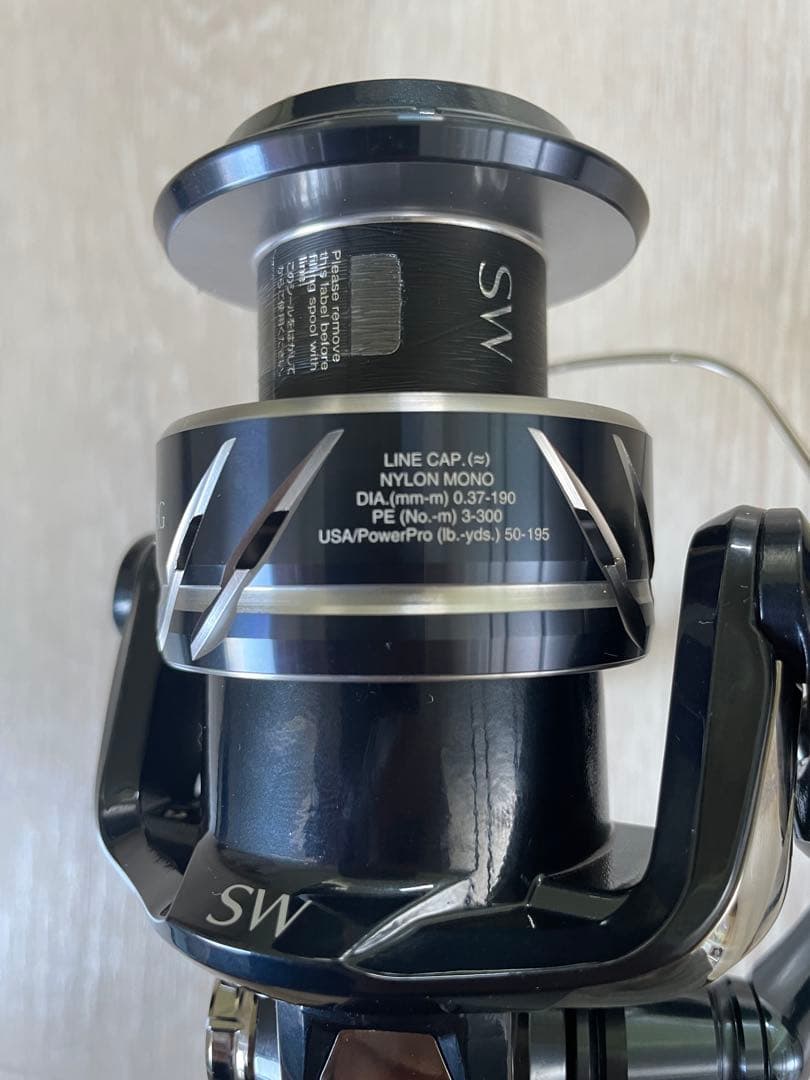 SHIMANO 24STRADIC SW 6000HG スピニングリール