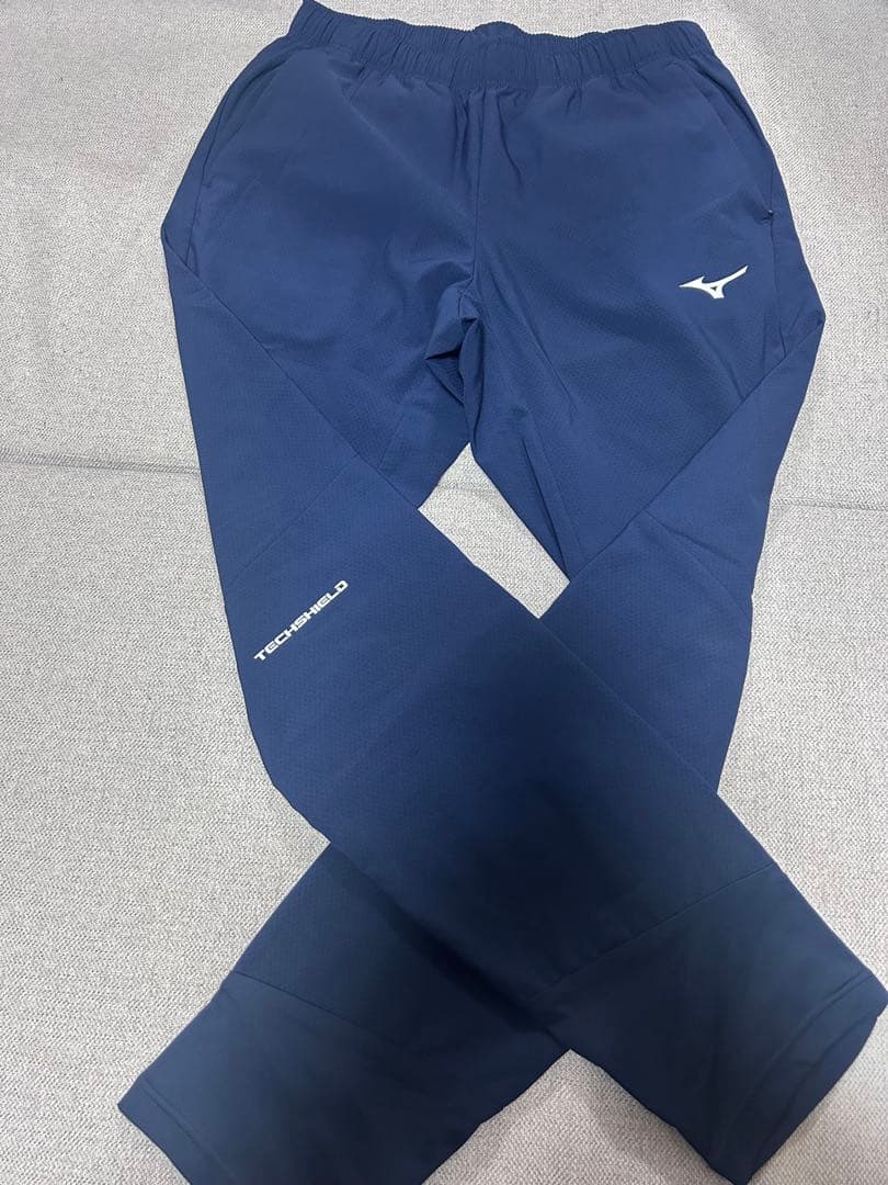 Mizuno TECHSHIELD ジャケットとパンツセット