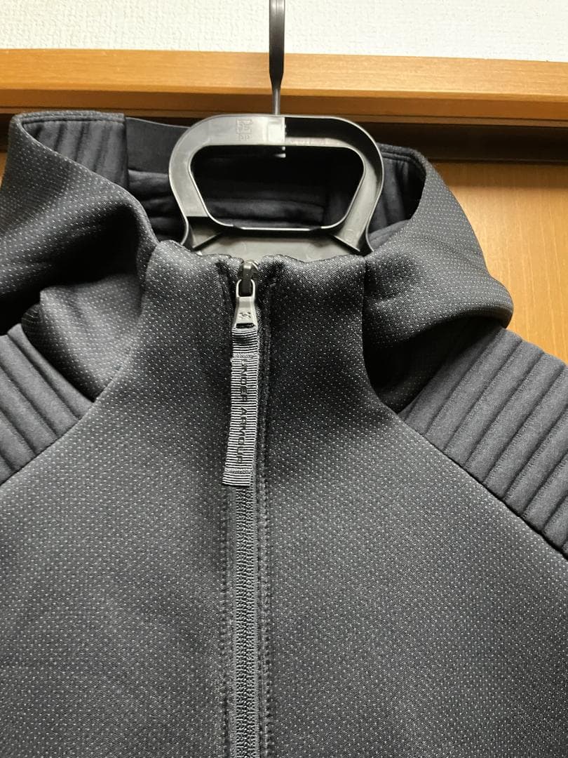 UNDER ARMOUR MOVE セットアップ 上下 ナイキ ジャージ