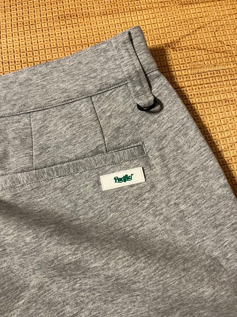 Pacific Golf Club グレー スウェットパンツ PGCロゴ入り