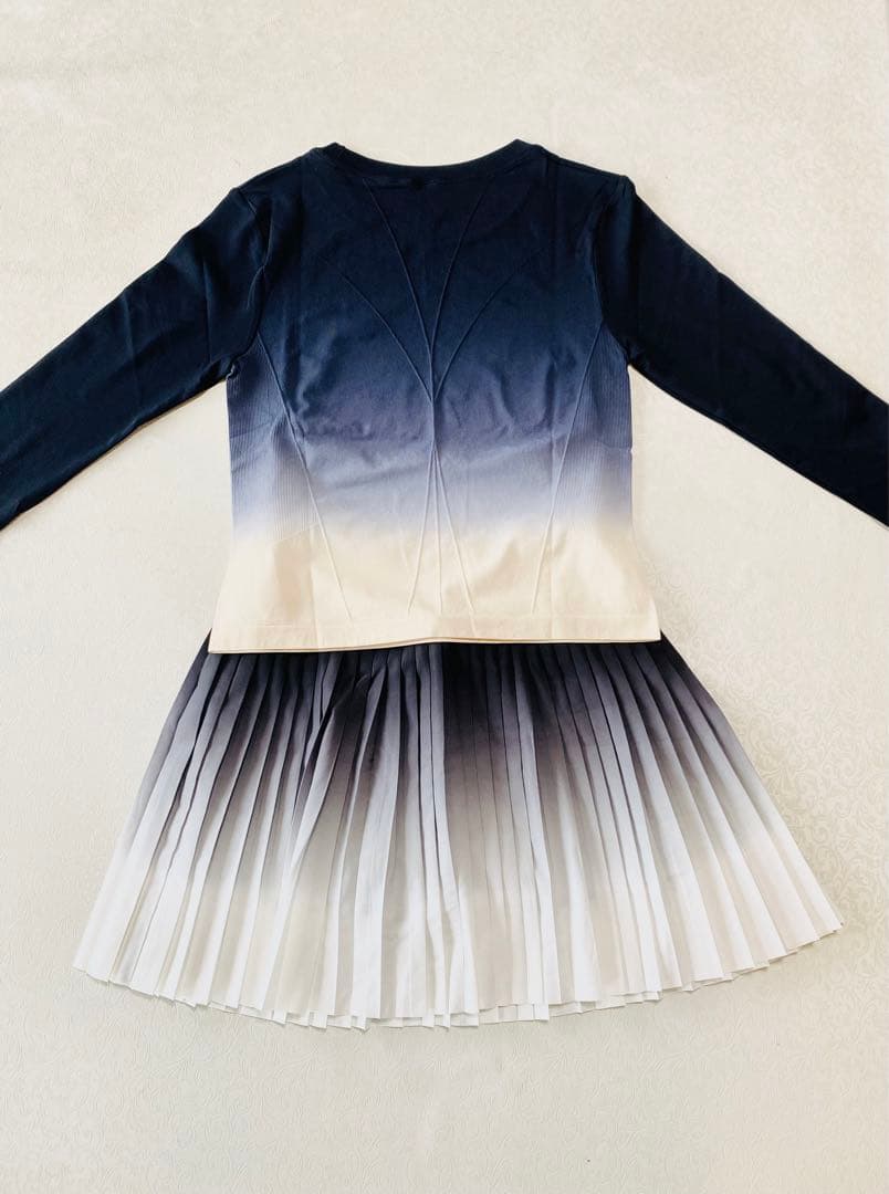 テニススカート　スコート長袖セット