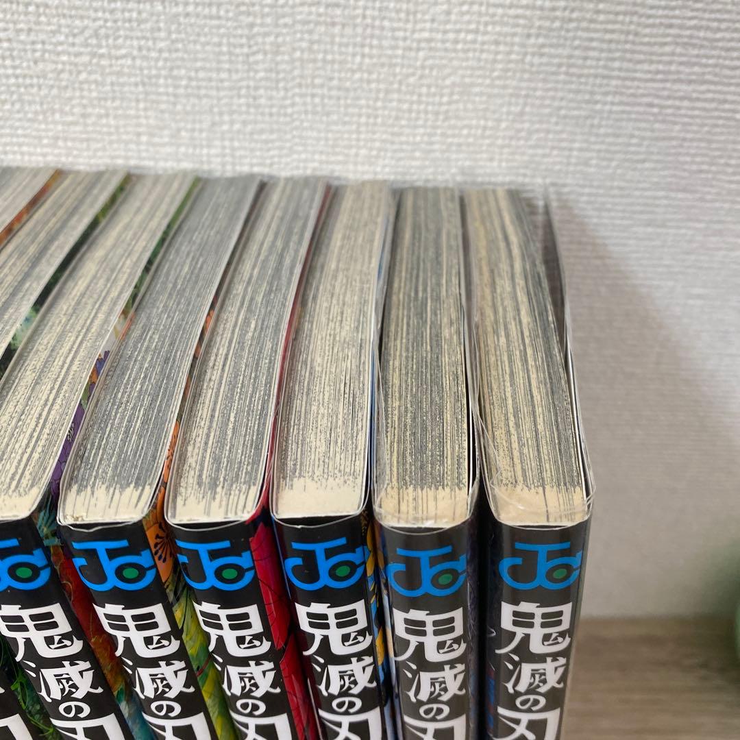 鬼滅の刃 全巻セット ファンブックその他グッズ付き