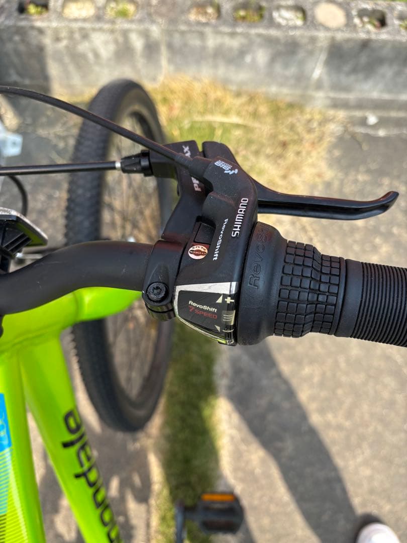 引き取り限定　cannondale キッズクイック24