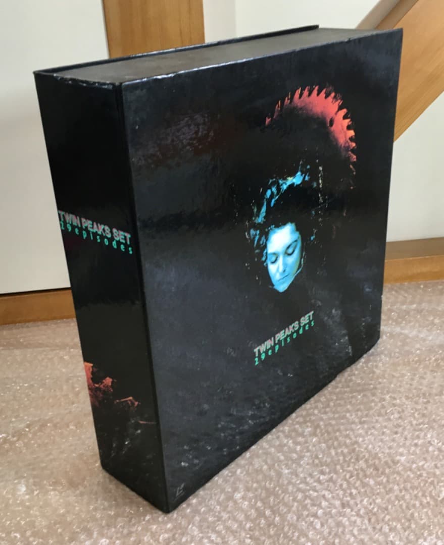 ○TWIN PEAKS ツインピークス　29 episodes 　LD