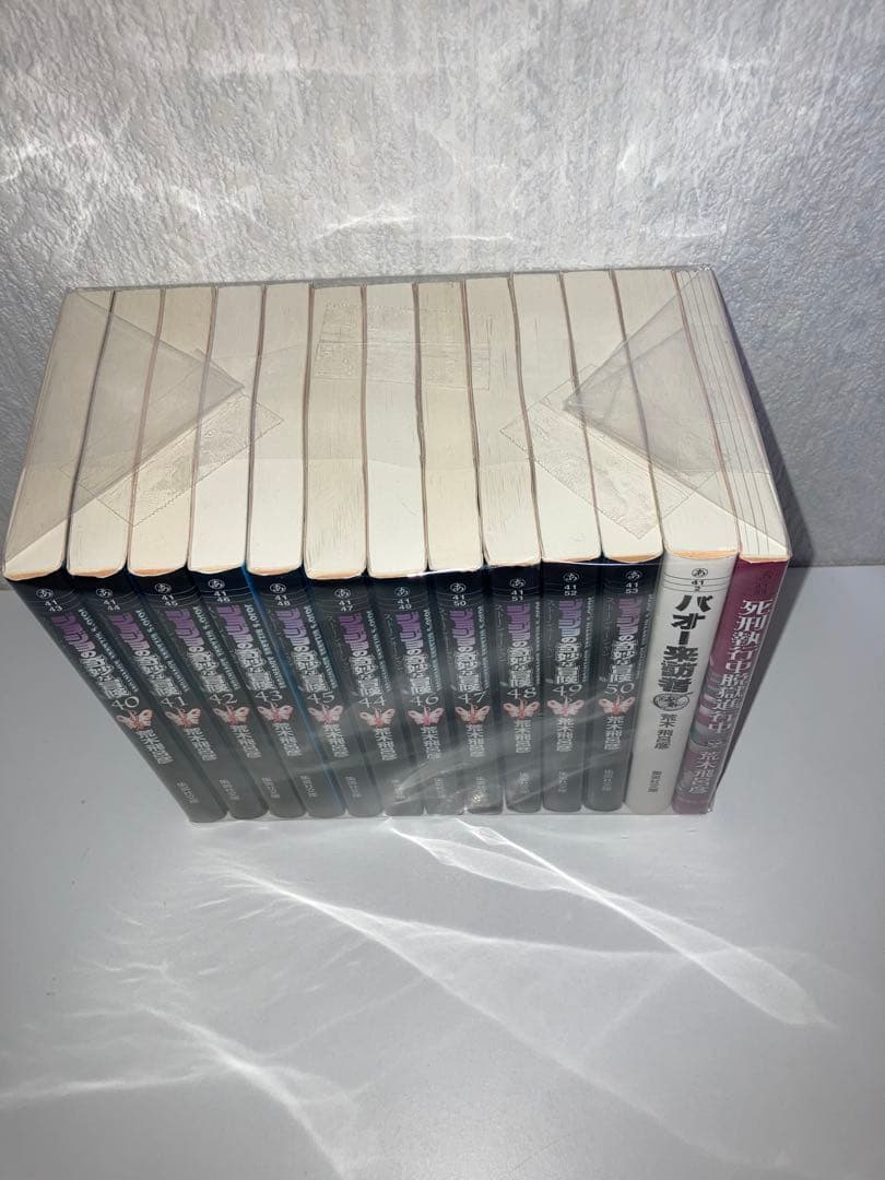 美品　文庫マンガ　ジョジョの奇妙な冒険　全巻　1〜50巻　全巻+関連本2冊