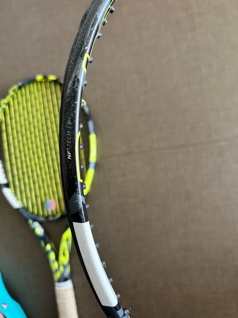 Babolat ピュアアエロ98 2023ラケット 2本セット