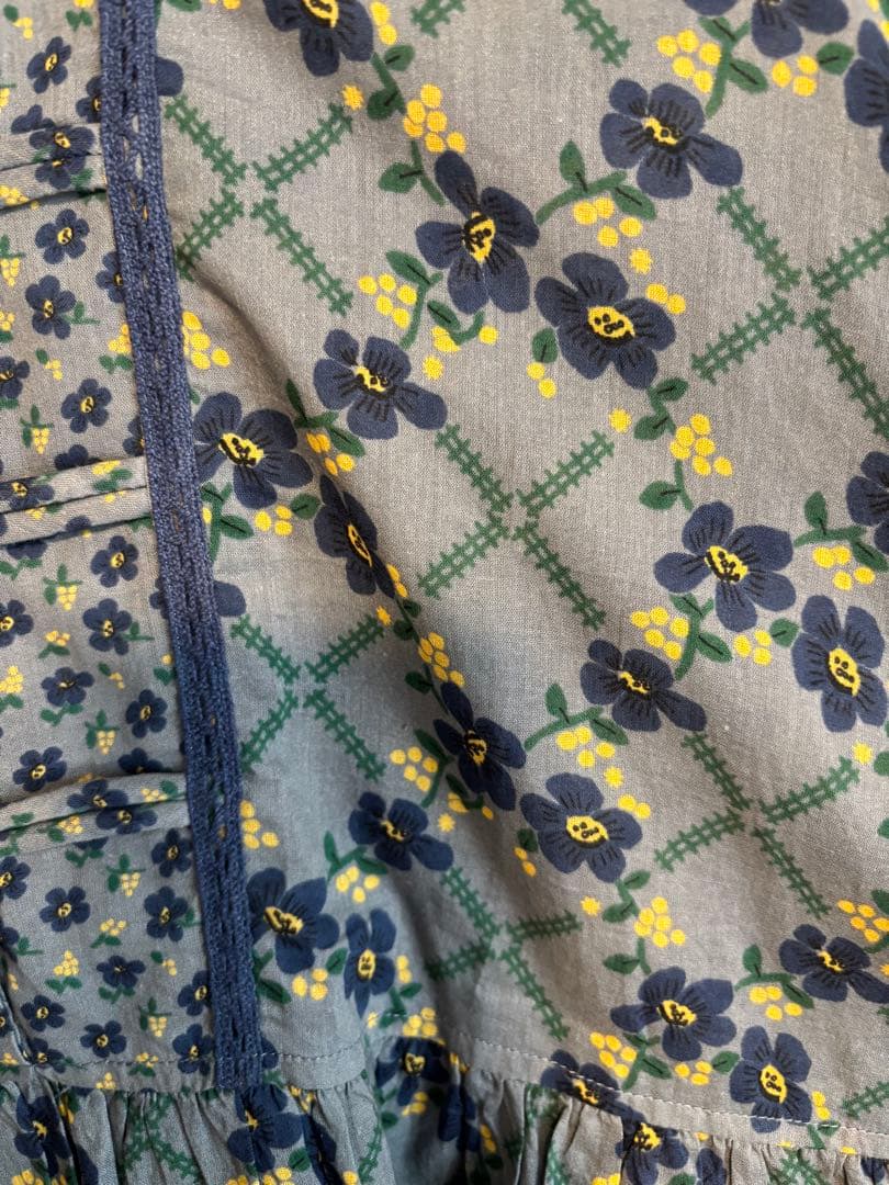 【新品タグ付き】marble sud マーブルシュッド　花柄ブラウス