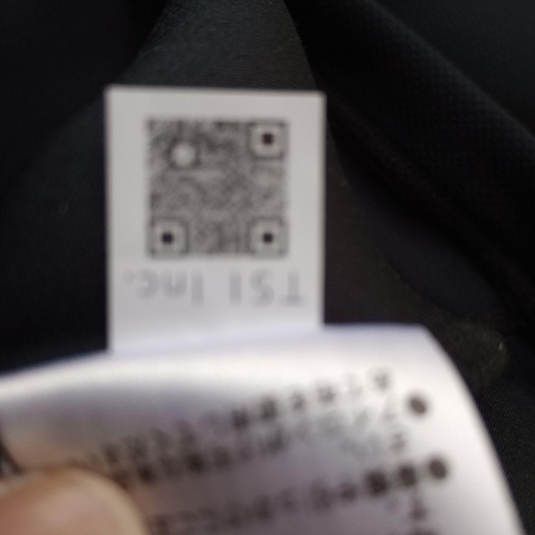 PEARLY GATES メンズシャツ サイズ4 ブラック生地厚め。