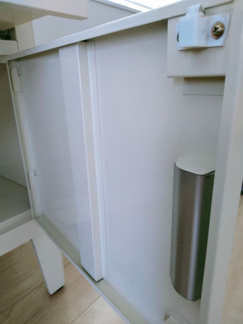 ケビント　ドクターキャビネット　医療用キャビネット　美品