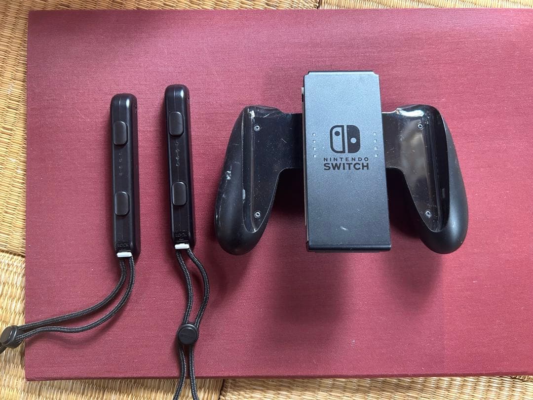 箱付きNintendo Switch本体+付属品ケースmicroSDすぐ使える