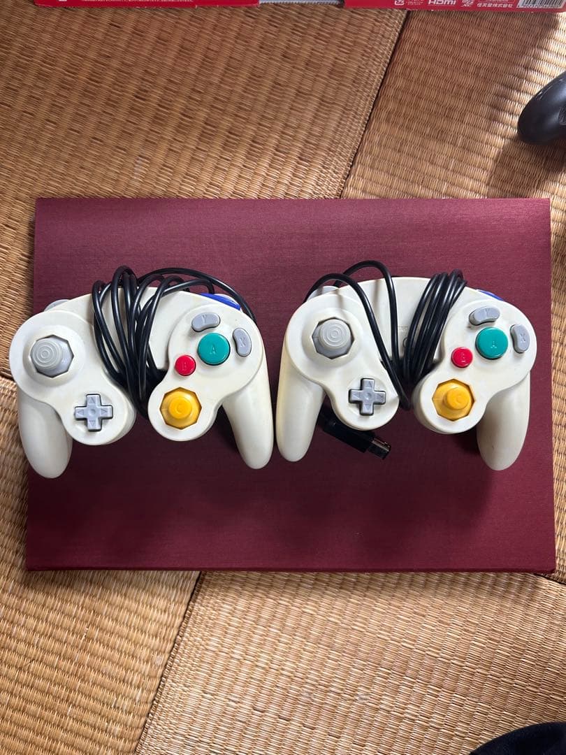 箱付きNintendo Switch本体+付属品ケースmicroSDすぐ使える