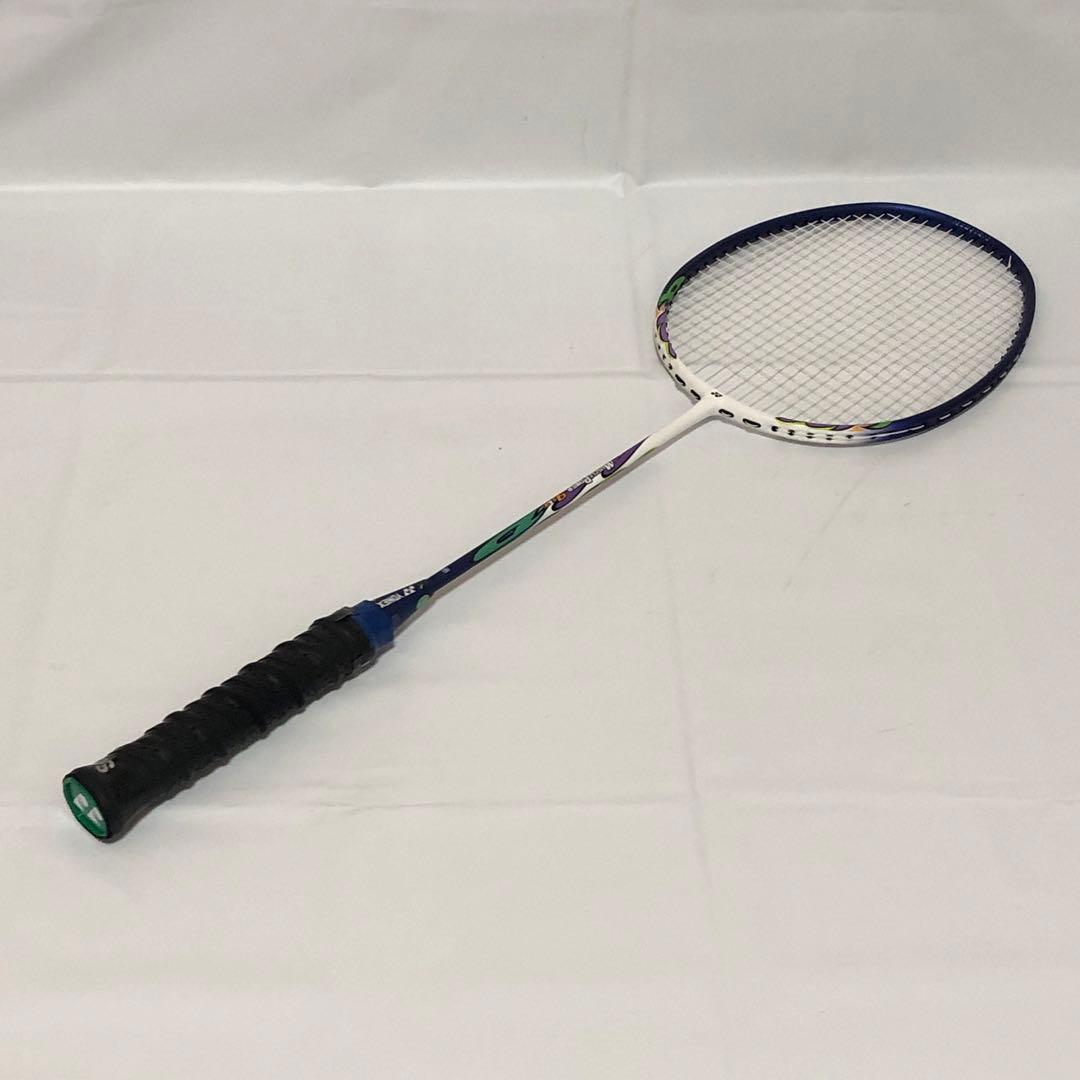 【美品】 YONEX ラケット Muscle Power 9LT ケースつき