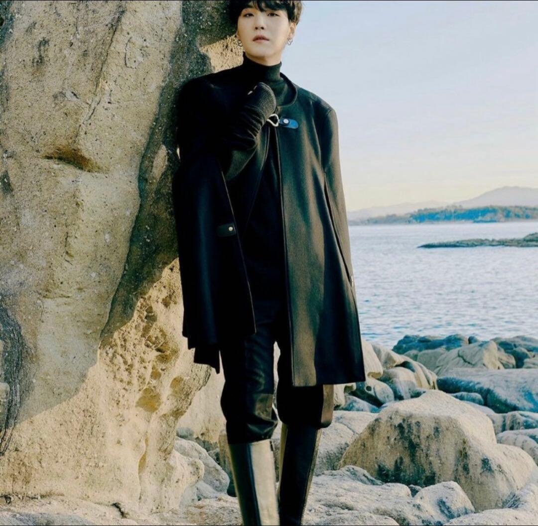 美品！ZARA ケープポンチョコートSサイズBTSヨンギ着用　完売品