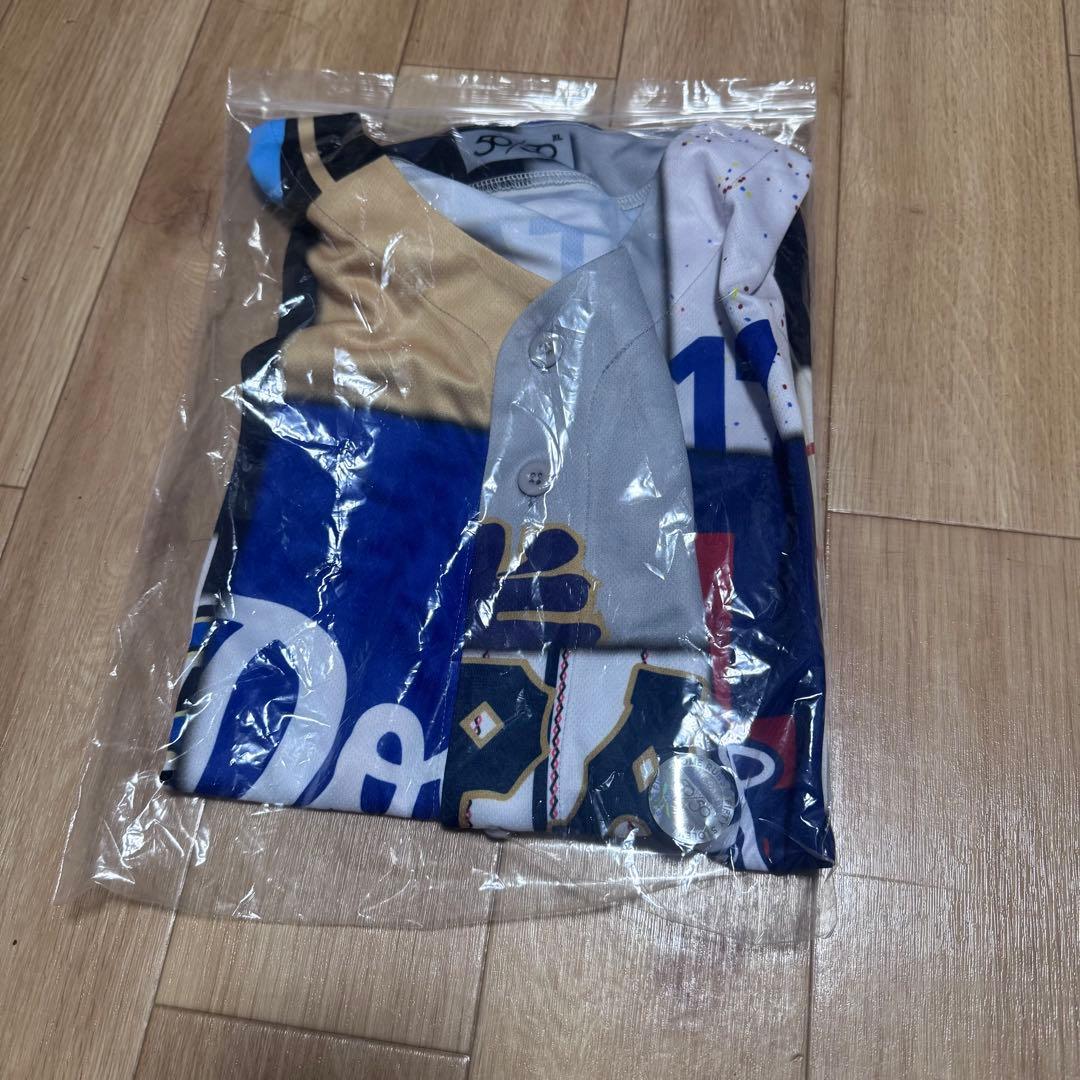 ふ*読様 非売品 大谷翔平 サインプリント歴代ミックスユニフォーム　ドジャース