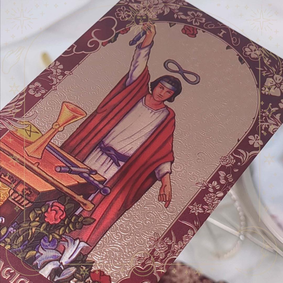 【PVCプラ製タロットカード】レア色✨エレガントなボルドー色 プラスチック製