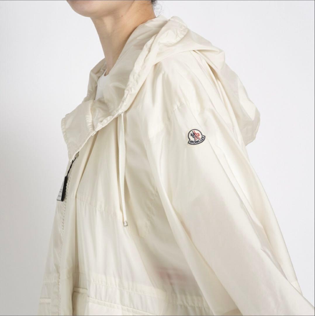 【新品・未使用品】MONCLER モンクレールPRINTSEPSポンチョコート