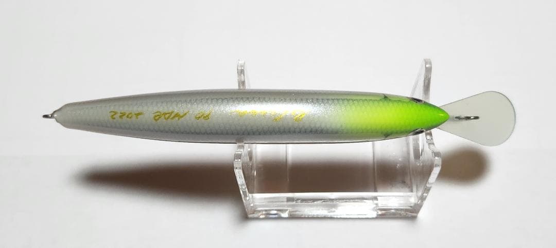 Rebecca ハンドメイド ミノー 90MDR