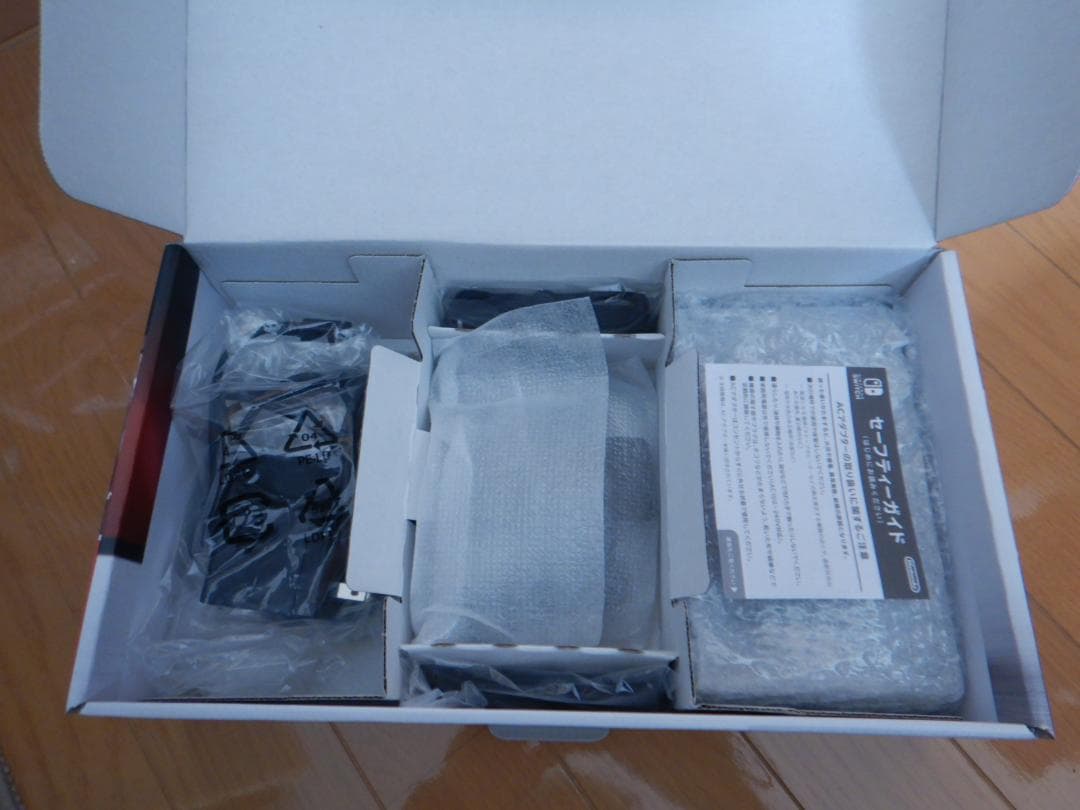 し*う様 Nintendo Switch (L) ネオンブルー/(R) ネオンレ