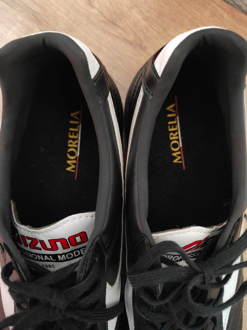 ミズノ モレリア サラ TF 27.5cm トレーニングシューズ 美品