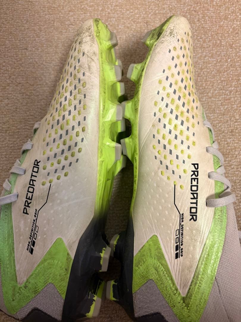 アディダス Predator
