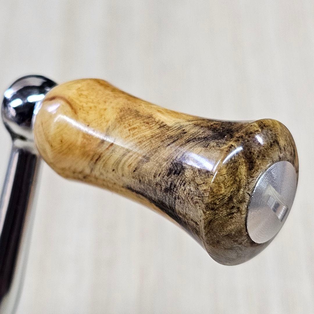 「花梨瘤(青白)カシューうるし仕上げ」手作りウッドハンドルノブ／シマノAダイワS