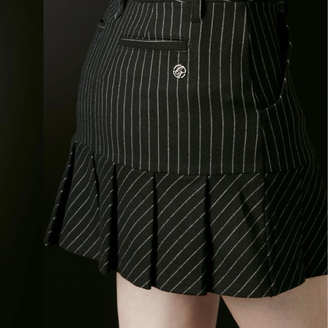 【新品未使用】デサントゴルフ　ミックスストレッチ ストライププリーツスカートM