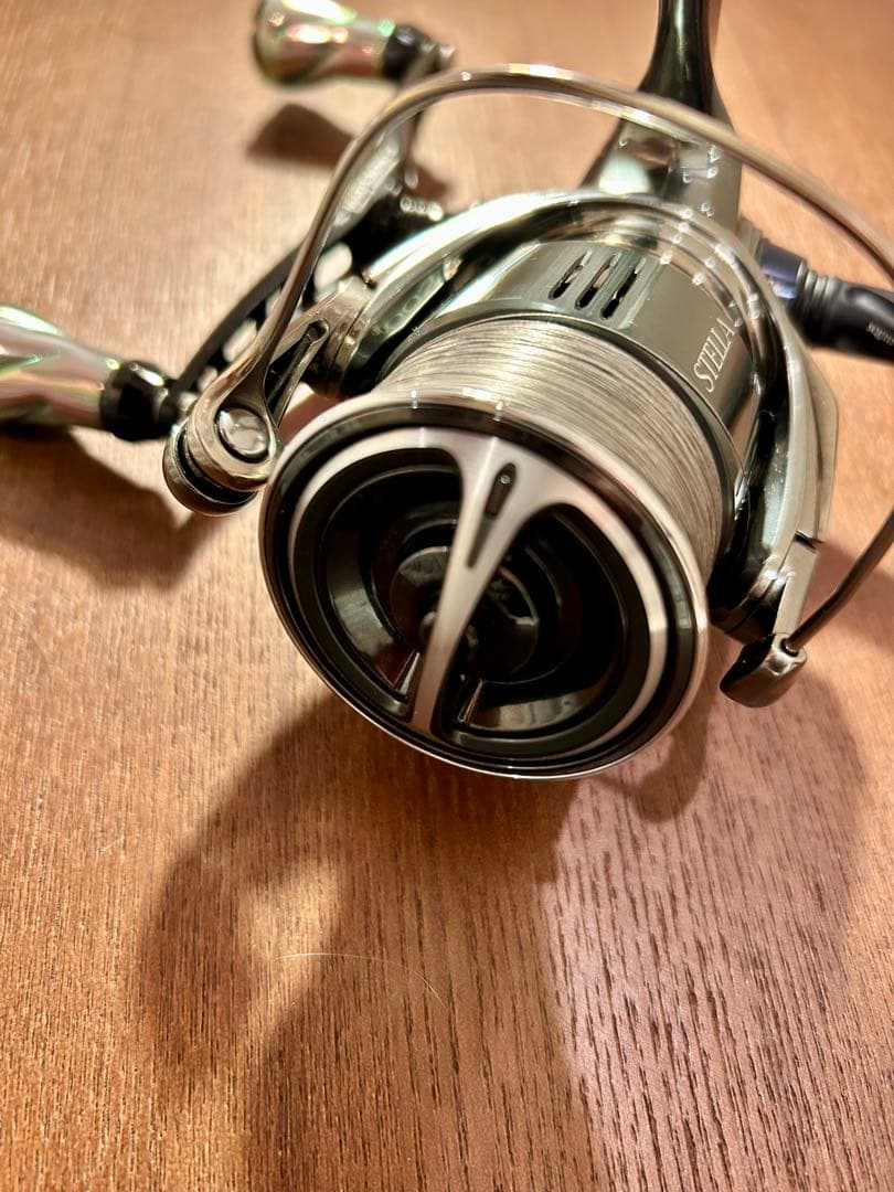 SHIMANO 22STELLA C3000SDHスピニングリール