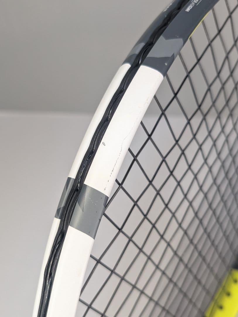 バボラ EVO AERO G2 テニスラケット 人気モデル