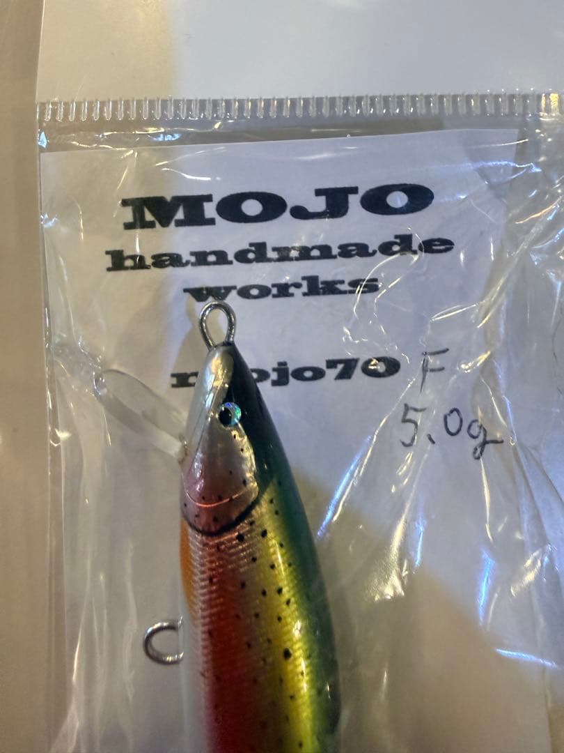 MOJO handmade works バルサミノー新品虹鱒カラーF 5.0g