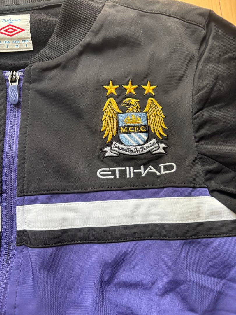 【レア】Umbro トラックジャケット　Mサイズ　マンチェスターシティー