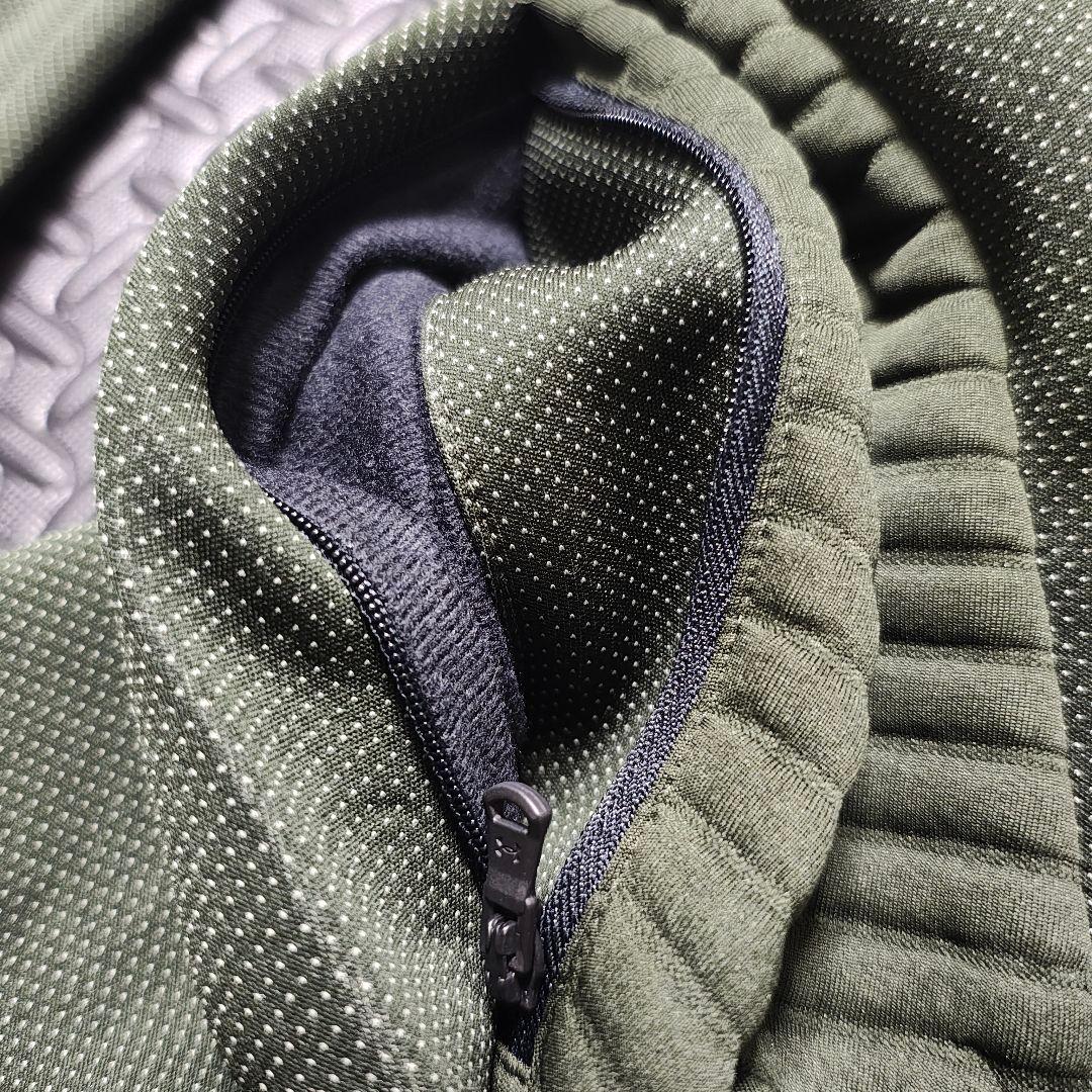 アンダーアーマー　ジャージ　セットアップ　グリーン　SMサイズ