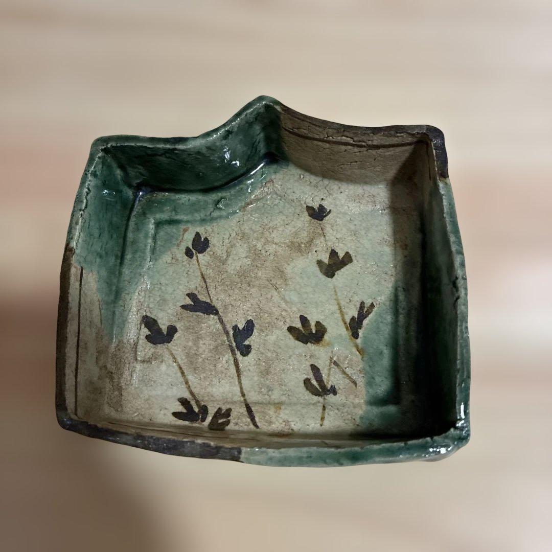 桃山時代〜江戸時代　織部　向付