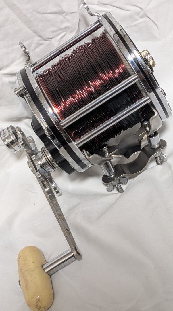 ダイワシーライン6/0クエモロコ釣り向き両軸リール！