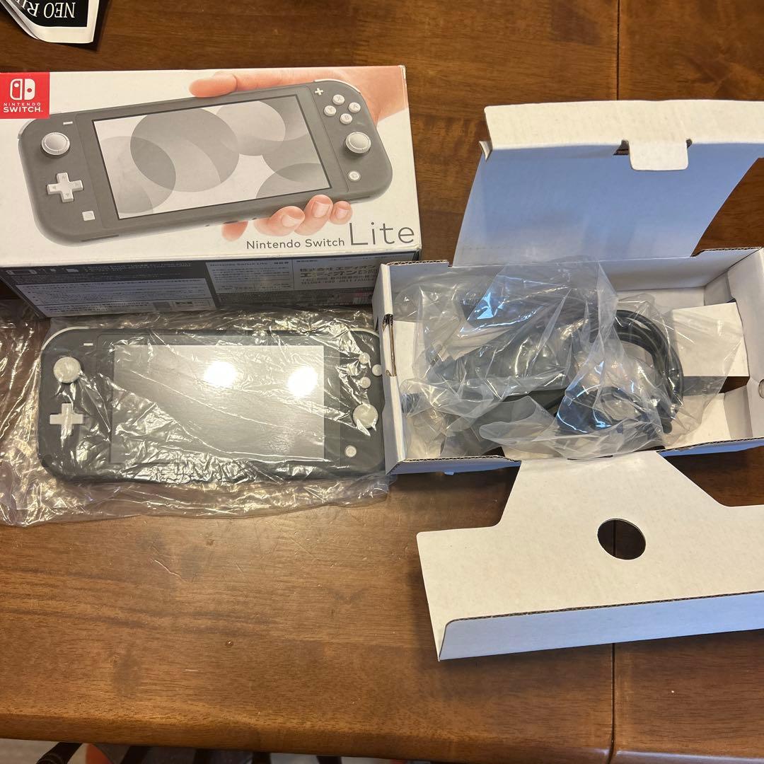 箱有 美品 Switchライト グレー