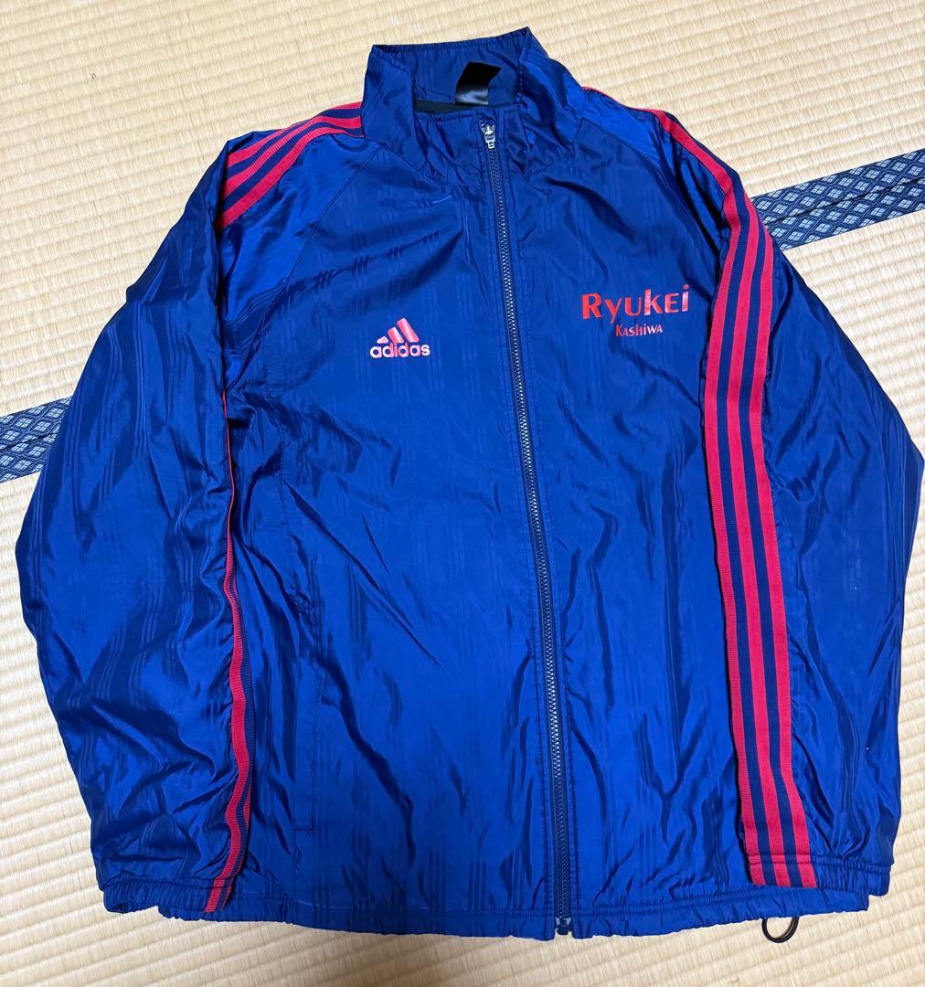 流経　流経大柏　ウォーマー　上下　アディダス　高校サッカー。