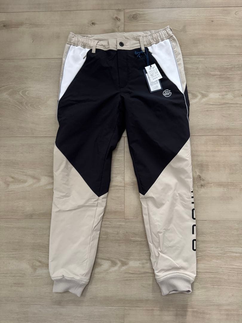 【値下げ】ムータマリンゴルフ　メンズパンツ新品タグ付き