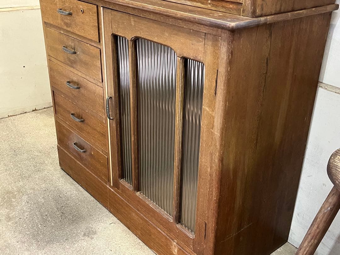 d*u様 レトロ水屋箪笥 アンティーク食器棚 木製ガラス戸棚 モールガラスキャビ