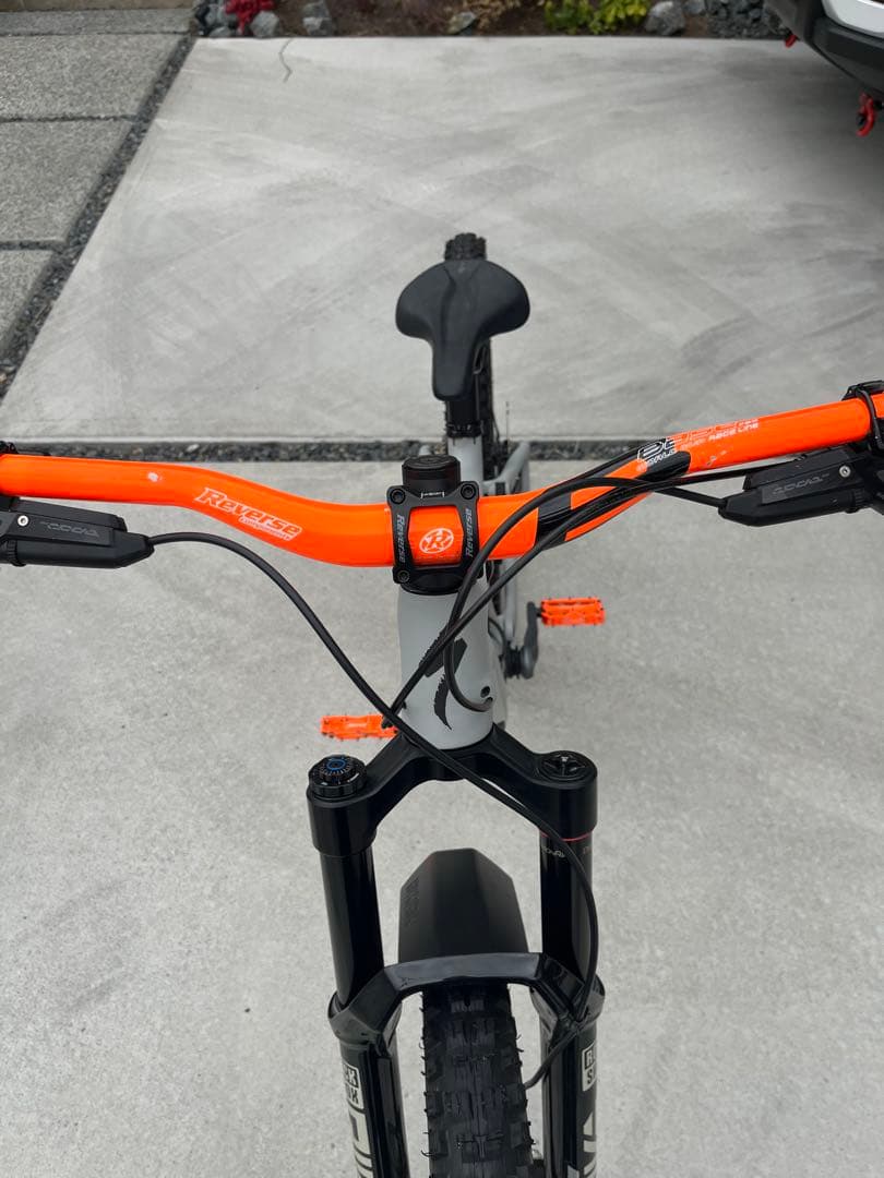 スペシャライズド　Stumpjumper LTD T-Type S2サイズ