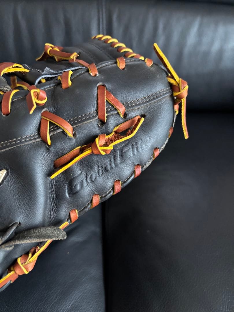 ま*く様 ミズノグローバルエリート硬式用ファーストミット