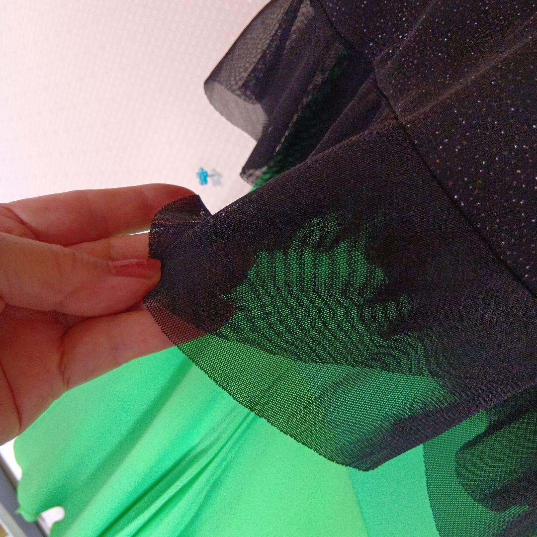 ダンス用　セット　トップススカート