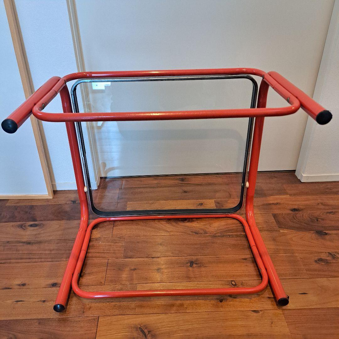 昭和レトロ　ミッドセンチュリー　ガラスアイアンテーブル　赤 強化ガラス天板