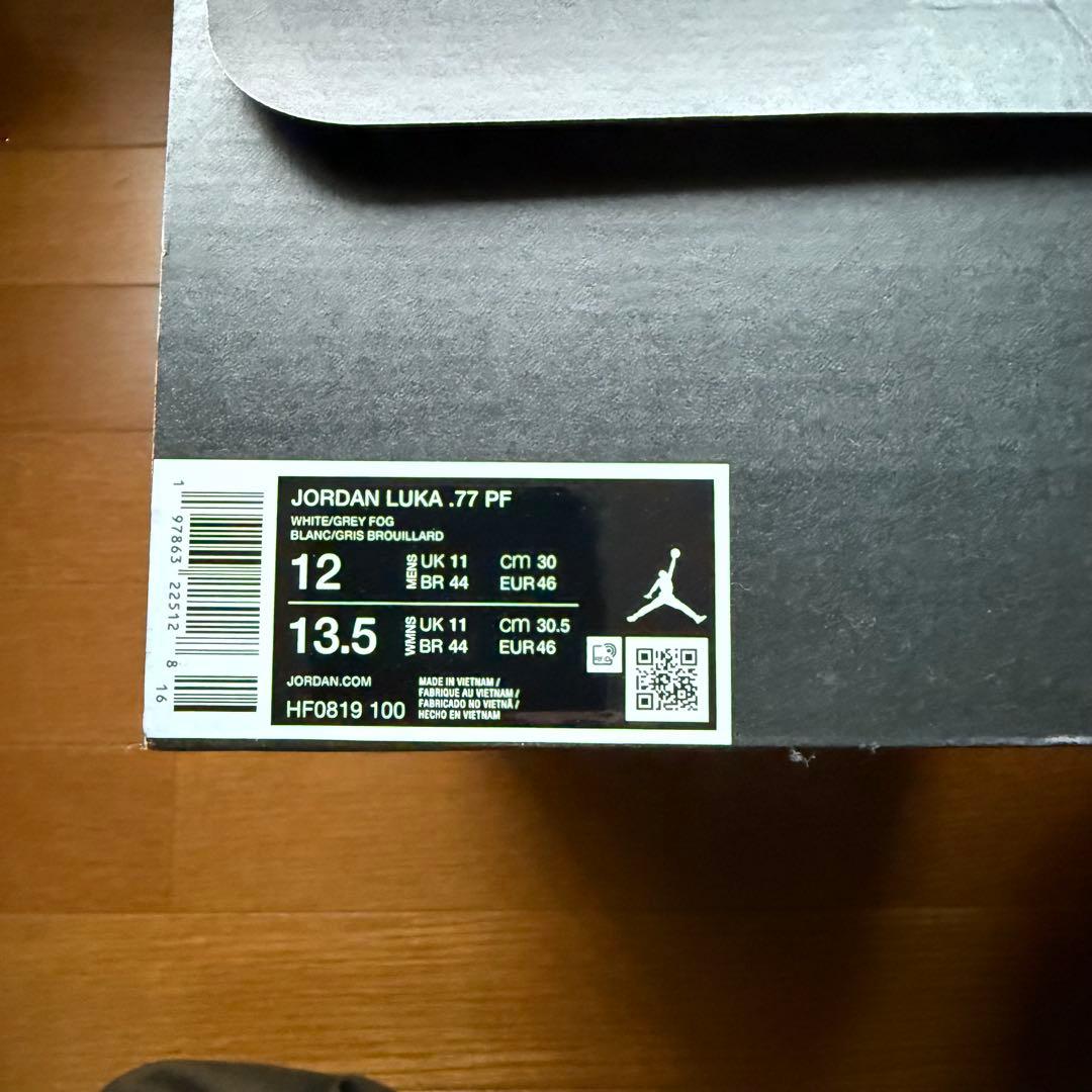 JORDAN LUKA .77 PF　ホワイト/グレー