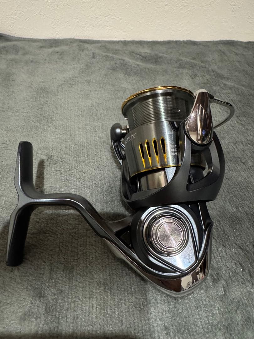 ダイワ23エアリティ　 LT2000S-H