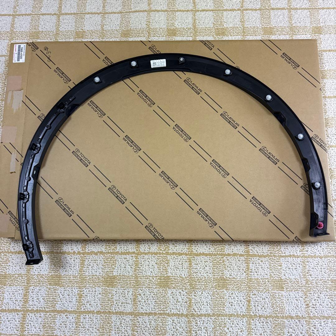 プリウス60フェンダーアーチモール(Gグレード)