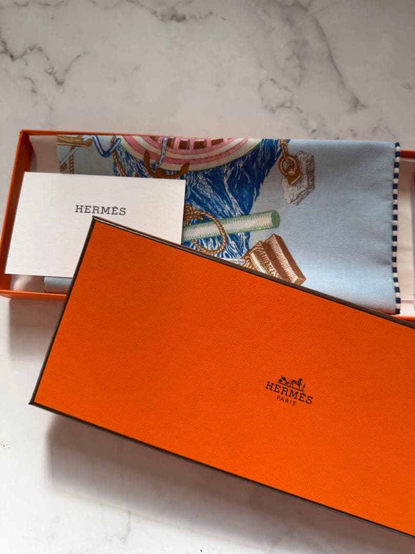 HERMES カレ80 コットン100% 《ボード・ア・ボード》