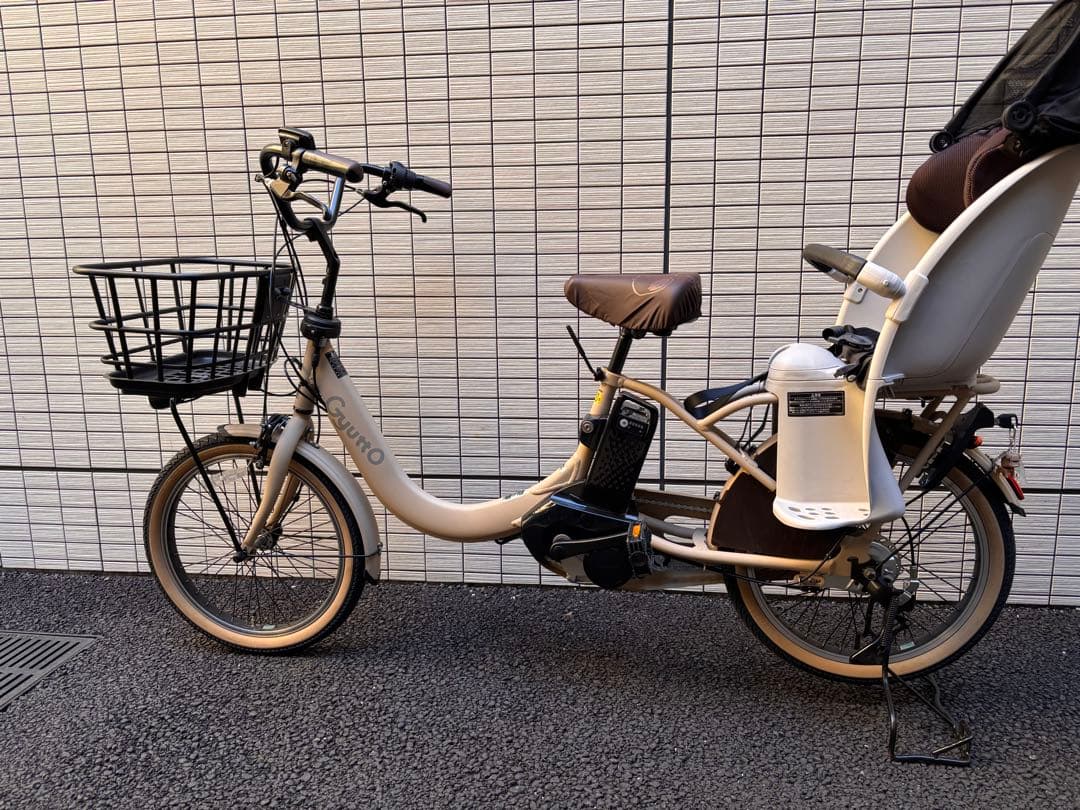 【直接引渡しのみ】2025 Gyuttoギュット・クルームR・DXマットキャメル