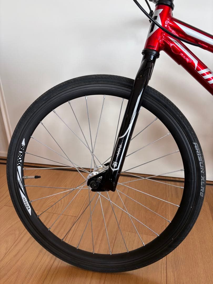 BMX自転車 アルミフレーム レッド/ブラック