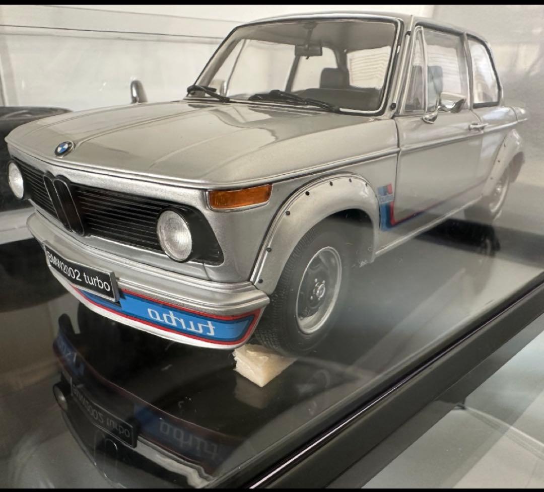京商 2002 turbo ミニカー 1/18silver