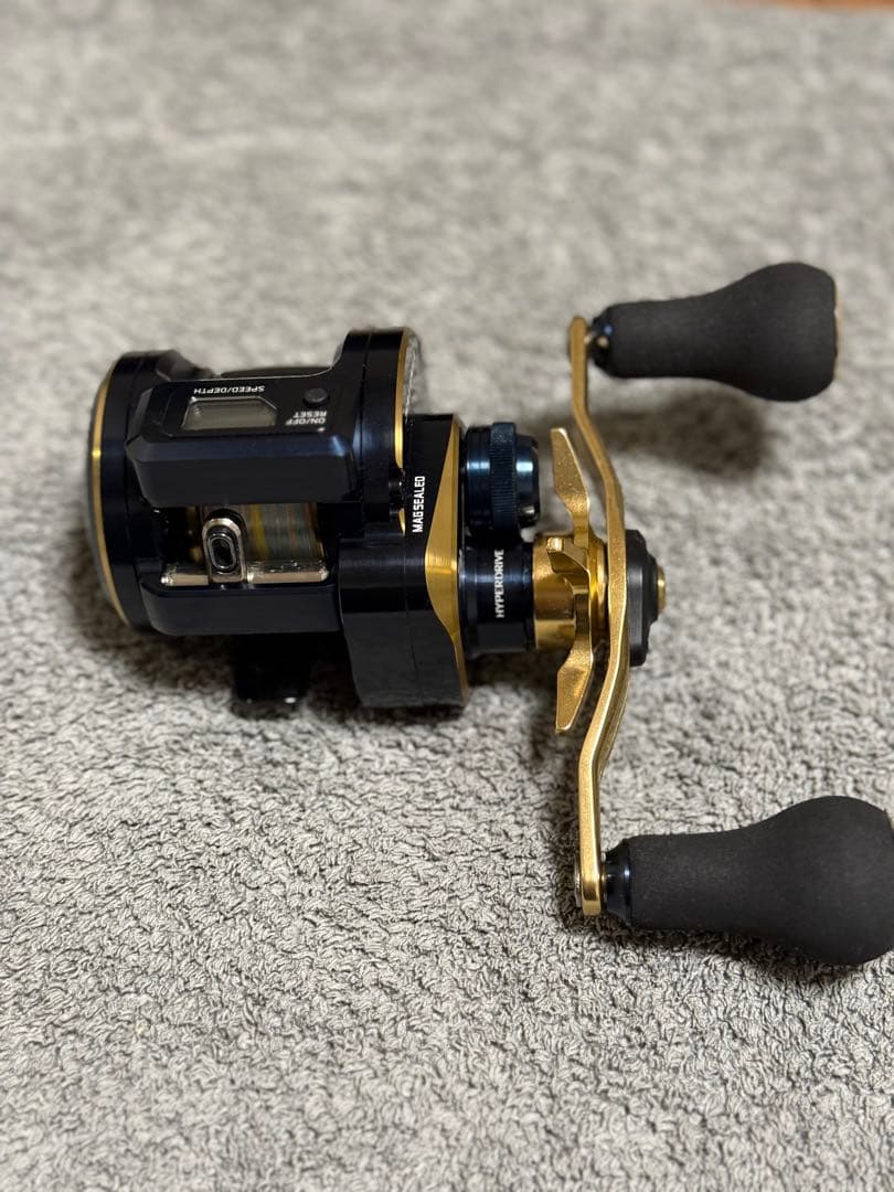 ダイワ SALTIGA IC 100PL-DH 美品