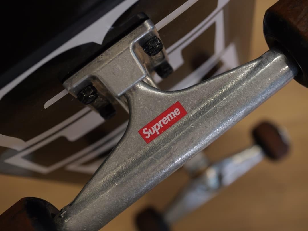 Supreme・Baker仕様プロカスタムボード